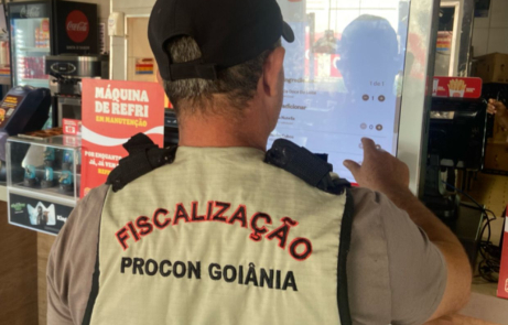 Procon Goiânia autua estabelecimento por publicidade enganosa após denúncia de consumidor